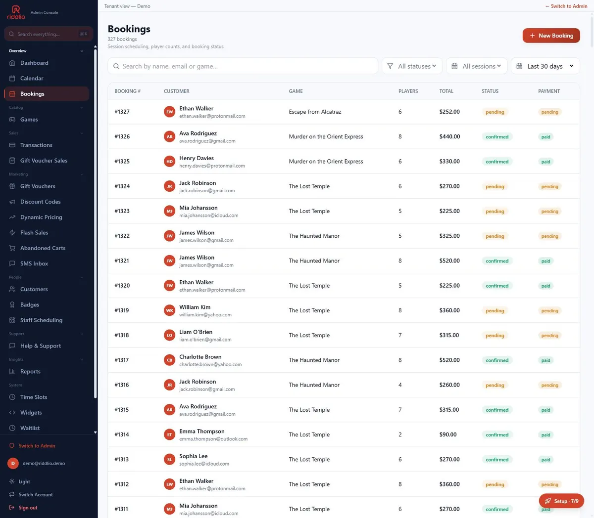Riddlio demo bookings list with customer names, games, players, totals, status, and payment state